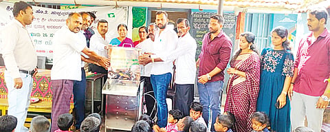 26 ಸರ್ಕಾರಿ ಶಾಲೆಗಳಿಗೆ ಶುದ್ಧ ನೀರಿನ ಯಂತ್ರ ಕೊಡುಗೆ