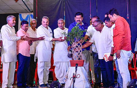 district koppal media club minister shivaraj tangadagi