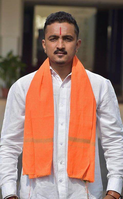 25 Dwd 2 (Arun Amaragol)