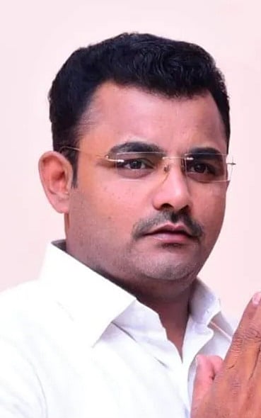 30 MANJU 01
