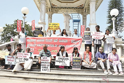 Anti-War Day SUCI protest in Mysore