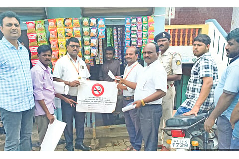 Attacks on tobacco shops