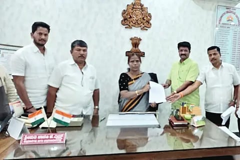 Attempt to illegally distribute municipal land