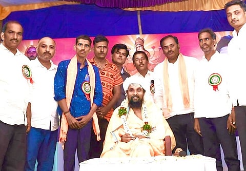 Basavaling Avadhootar Pravachan- Mandaknalli (1)