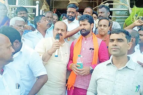 Basavraj bommai visit kadakola village