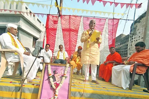Kanakadasa was the first to blow the trumpet of human freedom.