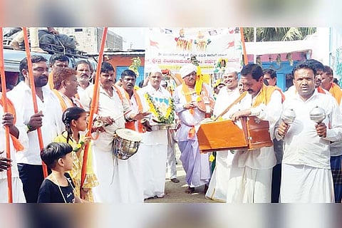 Karatagi padayatre