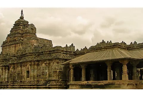 Lakkundi historic place