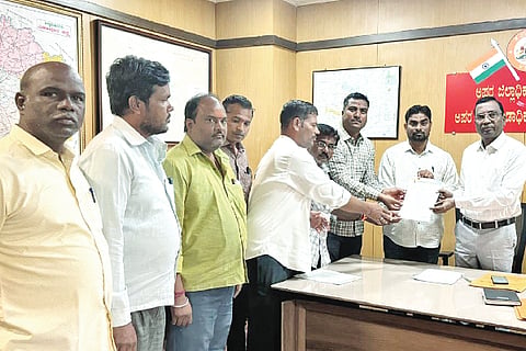 Lidkar's shop eviction is an inhumane act