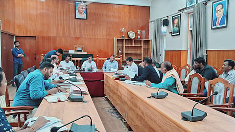 Meeting organized regarding the problems of slum areas Mandya