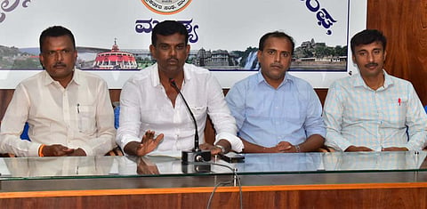 Okkaligara Association press conference Mandya