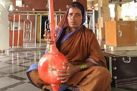 Singer, Imambi Dodamani, Folk Academy, Sindagi, Honor Award,