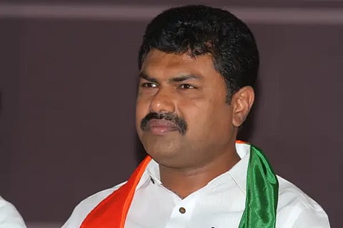 b y raghavendra