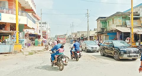 25 BIRUR 01 road