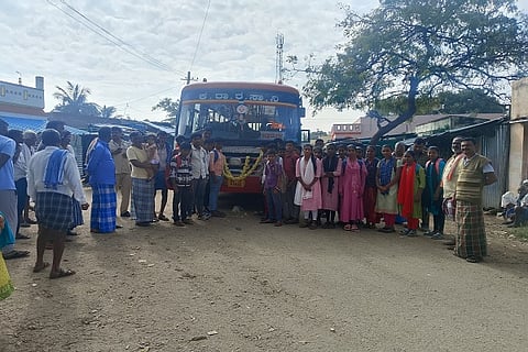 Bus