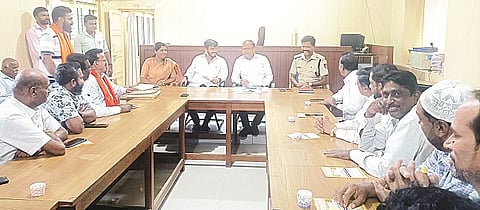 HUN-DEC-4-2(HANUMA JAYANTHI MEETING)