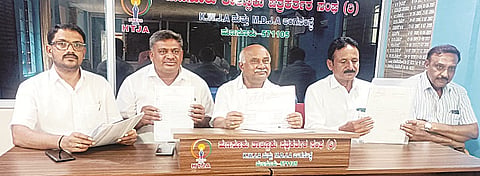 HUN-DEC-4-3(PRESS MEET BY MLC)