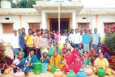 Hanumasagar villegers protest