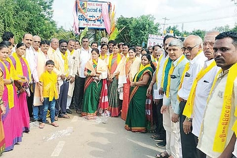 Kottur Chennamma Circle inguration