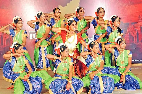 LXR-Bharatanatya