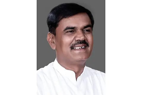Lathicharge, Panchamasali, Muddebihala, Belgaum, Kudalasangam, Basavajaya Mrityunjaya Swamiji, Congress Government, Veerashaiva Lingayat sub-sect, BJP, Reservation,