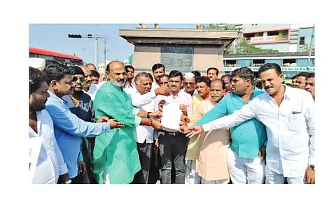 Lingayat MLA, V.H. Biradar, Lathi Prahara, Indi., Belgaum, Panchmasali, 2A Reservation,