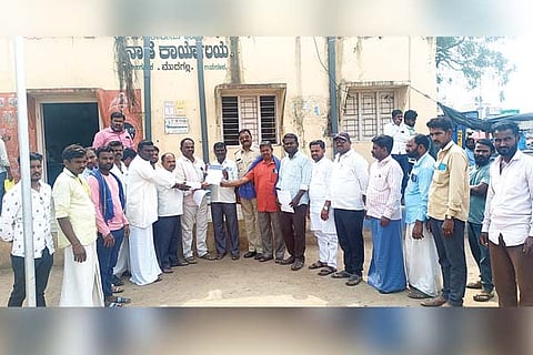 Mudagal DSS protest new