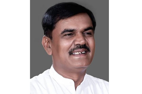 Patil is outraged by the arrest of City Ravi