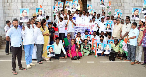 Protest by District Congress Mandya