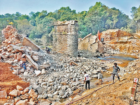 SIRSI BENNE HOLE