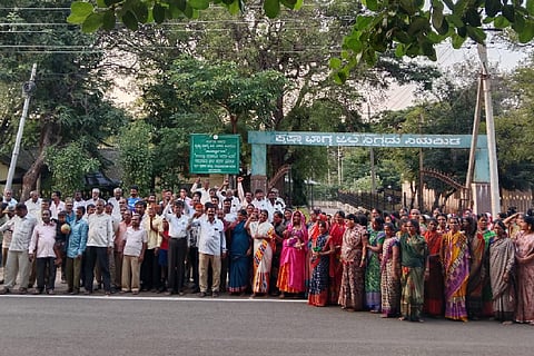 The protest of daily wage workers of the forest department is over