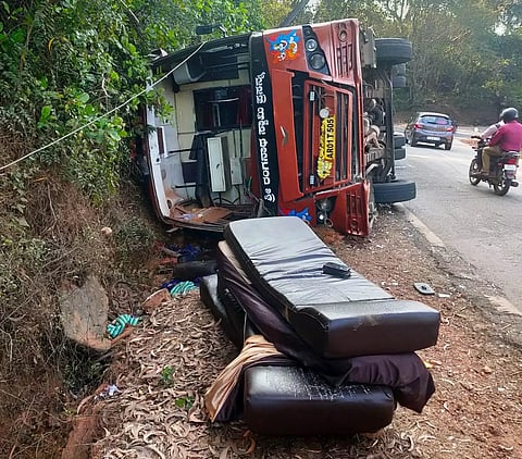 Tourist Bus