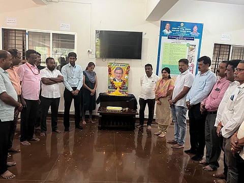 Tribute to SM Krishna in the city council Mandya