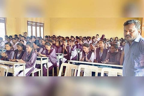 Yelaburga Quiz Competition
