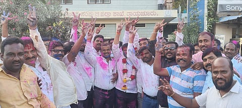 chunavane sarkari noukararu