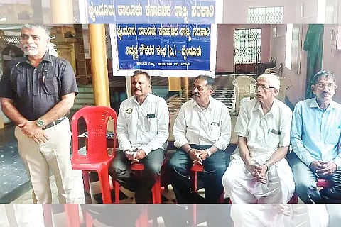 naukarara sabhe