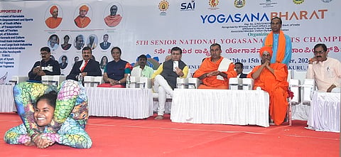 yoga_Champion