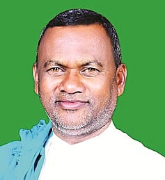 ತಾಯೂರು ಪ್ರಕಾಶ್ 