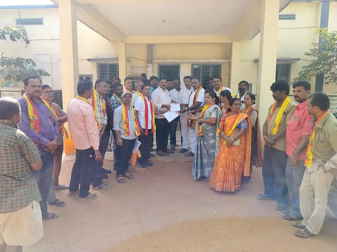 District Koppal Karave protest Bhagyanagar Town Panchayath