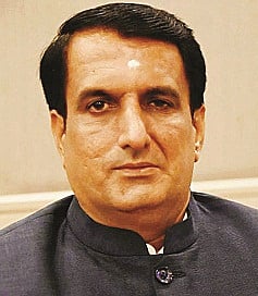 ಡಾ.ಮಹೇಂದ್ರಸಿಂಗ್ ಕಾಳಪ್ಪ 