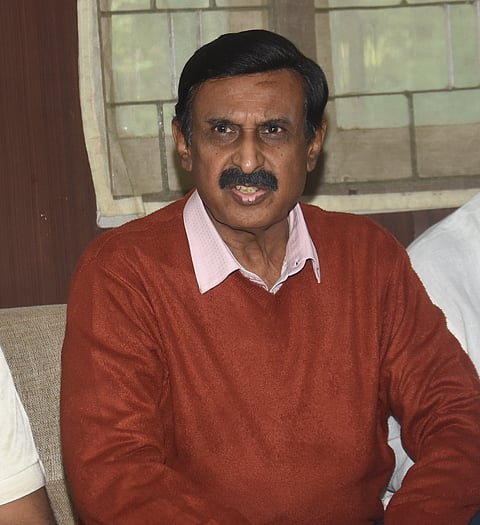 10 Dwd 2 Jyotiprakash Mirji