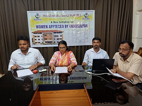 10udp endosalfan press meet