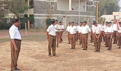 15Athani2