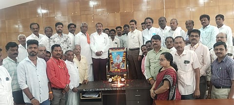 21 MANJU 03