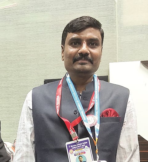 22 Dwd 8 Raviprasad K.