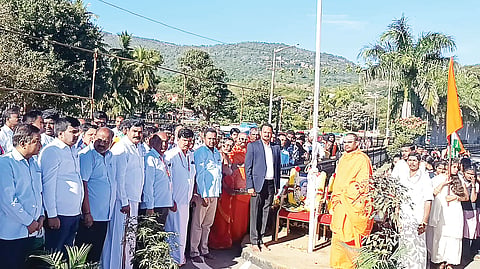 ಸುಭದ್ರ ದೇಶ ನಿರ್ಮಾಣಕ್ಕೆ ಪ್ರತಿಯೊಬ್ಬರ ಶರಮ ಅಗತ್ಯ