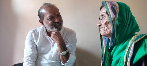 district koppal padma award bhimajji jds cvc