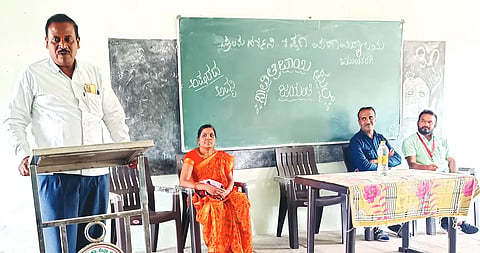 3MDG3 SAVITRIBAYI PULE