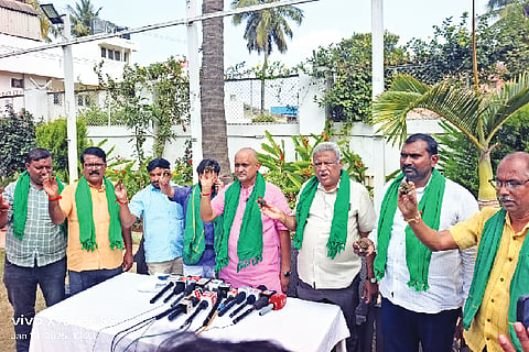 Anger at Congress