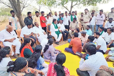 BJP Raitha Morcha, Muddebihal, Chamarajanagar, Segani, Rangoli, Cow, MLA, Soap and Detergent Corporation President C.S. Nadagowda,
